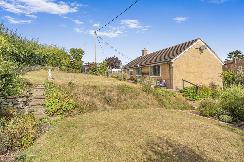 Main Road Upper Tadmarton